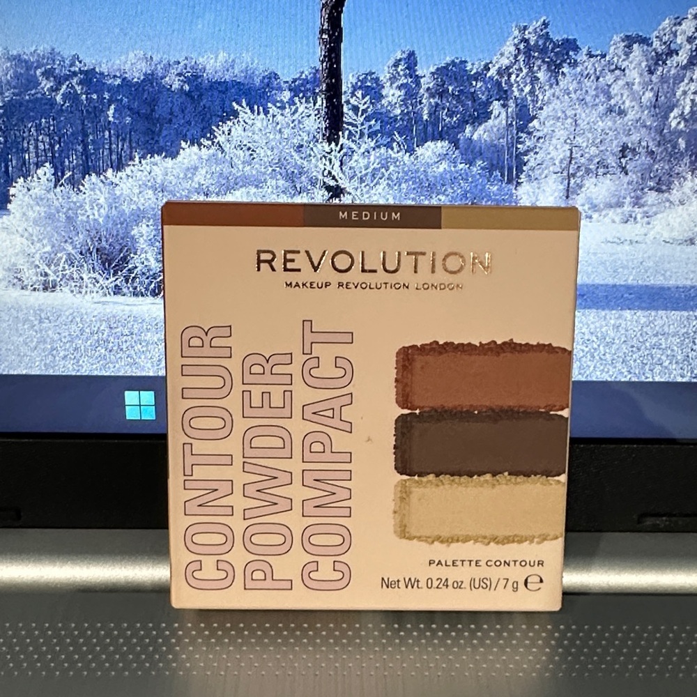 Revolution Medium Contour Palette - Brown, Tan, Cream